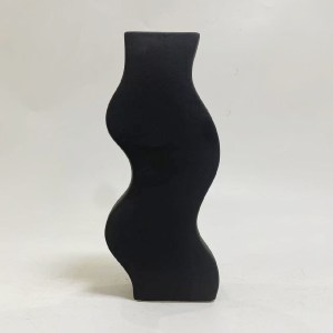 73771 ΕΠΙΤΡΑΠΕΖΙΟ ΚΕΡΑΜΙΚΟ ΔΙΑΚΟΣΜΗΤΙΚΟ ΣΕΙΡΑ SEBOR HM4589.02 ΜΑΥΡΟ ΜΑΤ 13x6x30Υεκ