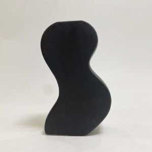 73774 ΕΠΙΤΡΑΠΕΖΙΟ ΚΕΡΑΜΙΚΟ ΔΙΑΚΟΣΜΗΤΙΚΟ ΣΕΙΡΑ SEBOR HM4590.02 MATTE BLACK 13,5x6x21,5Υεκ