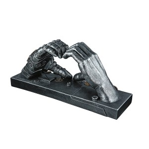 Artelibre - 05160241 ΔΙΑΚΟΣΜΗΤΙΚΟ STEAMPUNK ΧΕΡΙΑ ΣΧΗΜΑΤΙΖΟΥΝ ΚΑΡΔΙΑ ΑΣΗΜΙ POLYRESIN 9.5X35X16CM