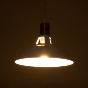 glo-01072-01072_3 GLOBOSTAR® ANER 01072 VINTAGE ΚΡΕΜΑΣΤΟ ΦΩΤΙΣΤΙΚΟ ΚΑΜΠΑΝΑ ΜΟΝΟΦΩΤΟ 1 X E27 IP20 ΛΕΥΚΟ & ΧΡΥ