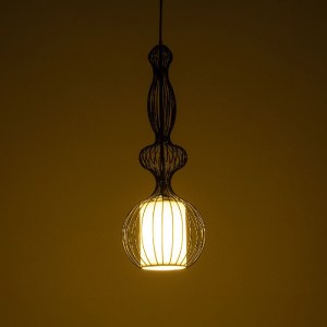 glo-01560-01560_02 GLOBOSTAR® LILY 01560 VINTAGE ΚΡΕΜΑΣΤΟ ΦΩΤΙΣΤΙΚΟ ΟΡΟΦΗΣ ΜΕ ΝΤΟΥΙ 1 X E27 AC 220-240V IP20 - ΜΑΥΡΟ & ΛΕΥΚΟ - Μ25 X Π25 X Υ67CM